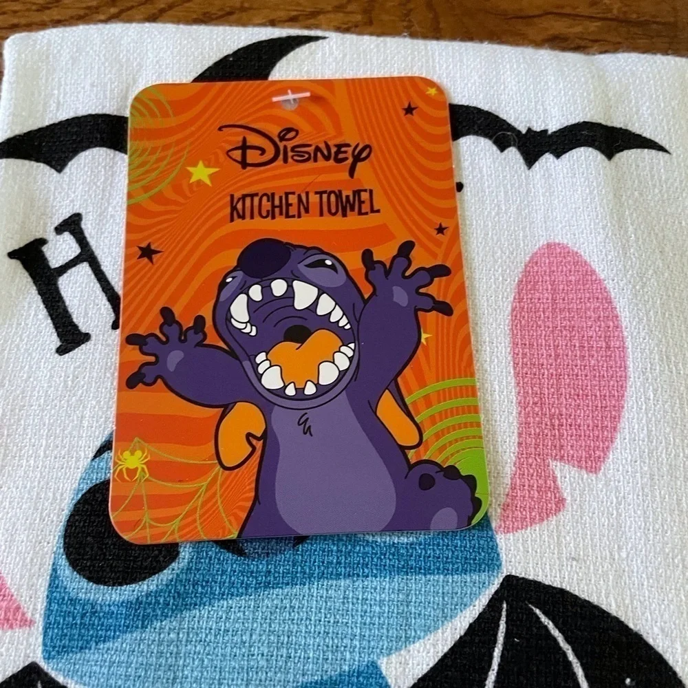 Disney: Stitch “Happy Halloween” Kitchen Towel